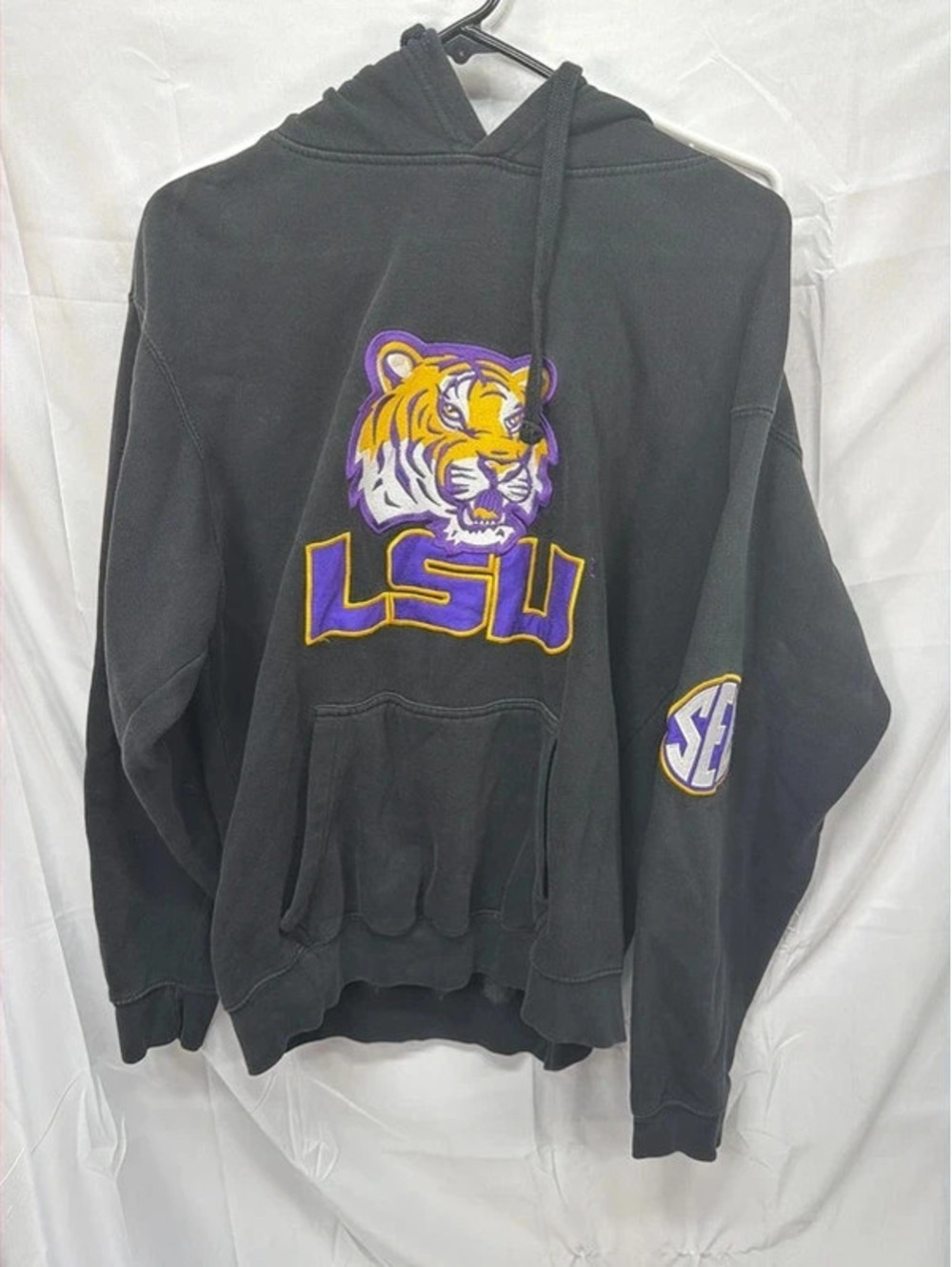LSU Tigers pullover hoodie